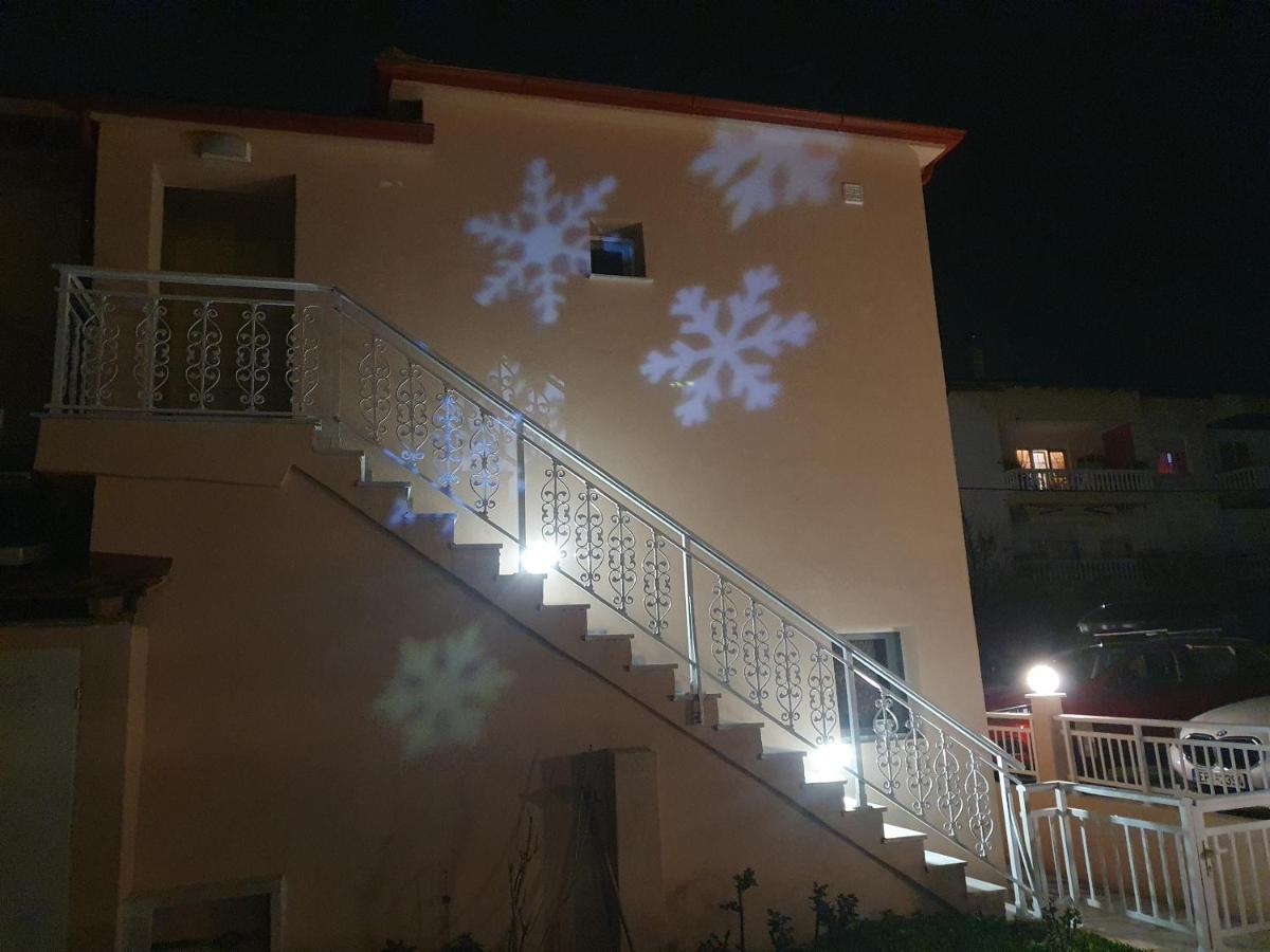 شقة Casa Al Mare 2 Peraía المظهر الخارجي الصورة